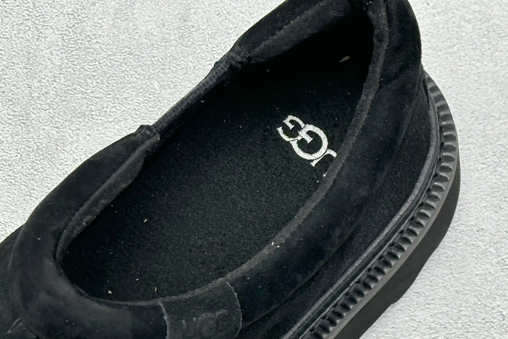 🐲💰 480 supports store UGG2025 spring new Hybird Tasman series men's shoes# The upper is made of cow split layer, the inner breathable mesh, the ugg traditional Eva light wing outsole, the coexistence of class and comfort, slip-on design, easy to put on and take off, paired with wide-leg workwear, American retro Barn style, easy to style, the style is not defined, and the matching does not have to be limited!   Item No.: 1166913 Size: 40-44